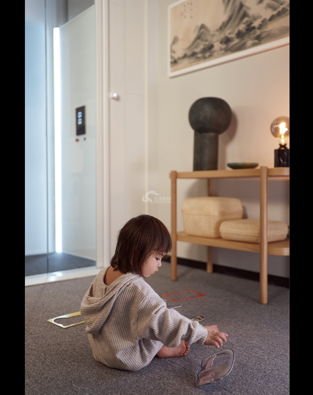 SWIFT家用電梯：安全居家通行，童顏歡笑徜徉333.png