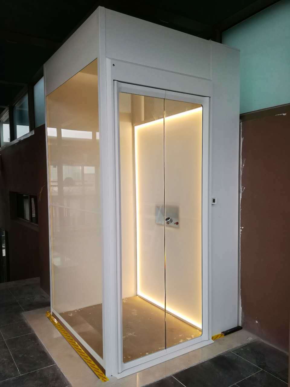 選擇家用電梯需要考慮的四個方面33.jpg